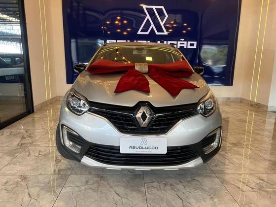 RENAULT CAPTUR 1.6 16V SCE FLEX INTENSE X-TRONIC RENAULT CAPTUR 1.6 16V SCE FLEX INTENSE X-TRONIC